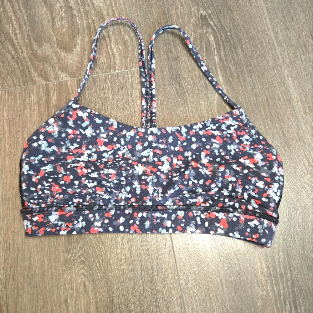 Lululemon Flow Y Bra Sz6